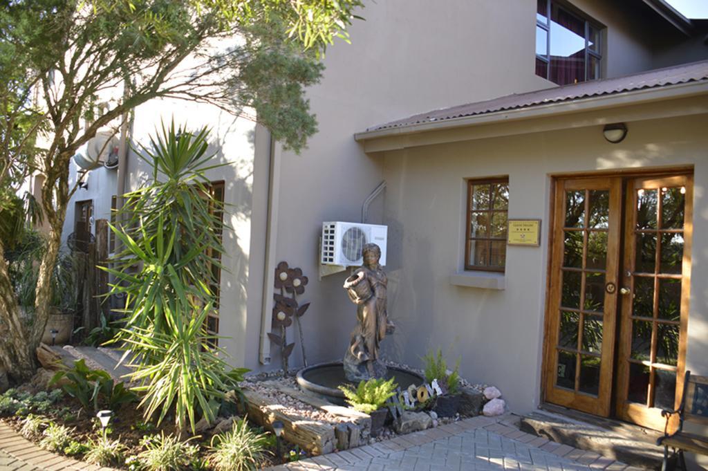Two Bells Guest House Bloemfontein Exteriér fotografie