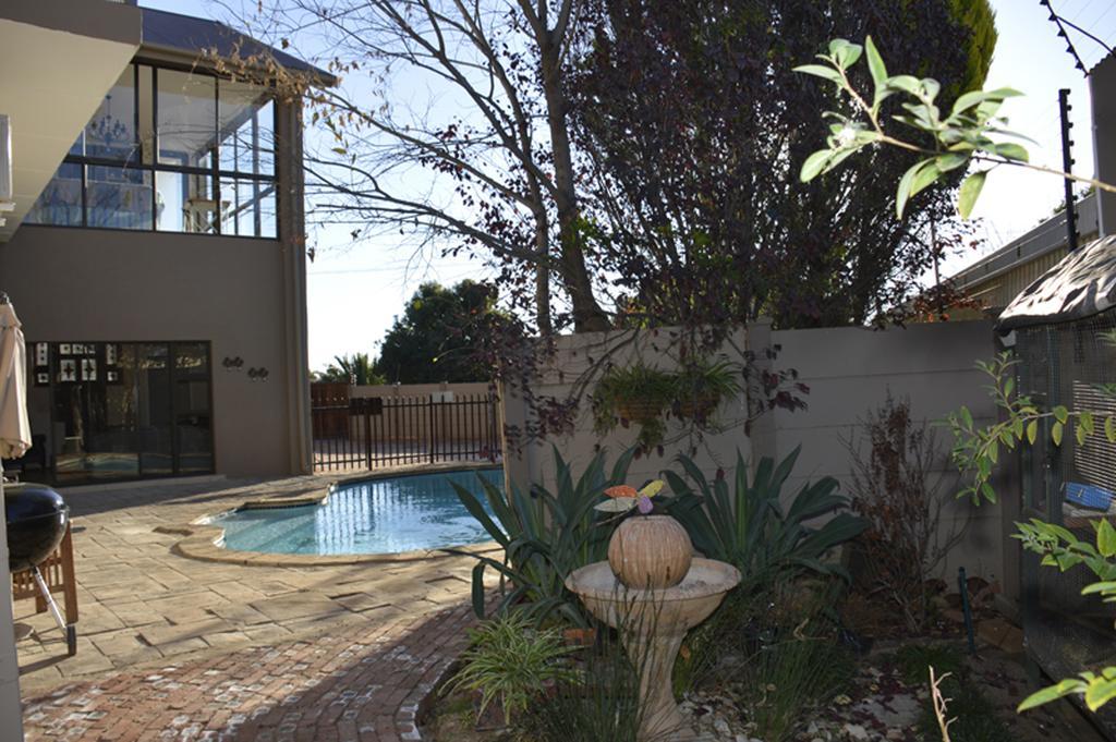 Two Bells Guest House Bloemfontein Pokoj fotografie