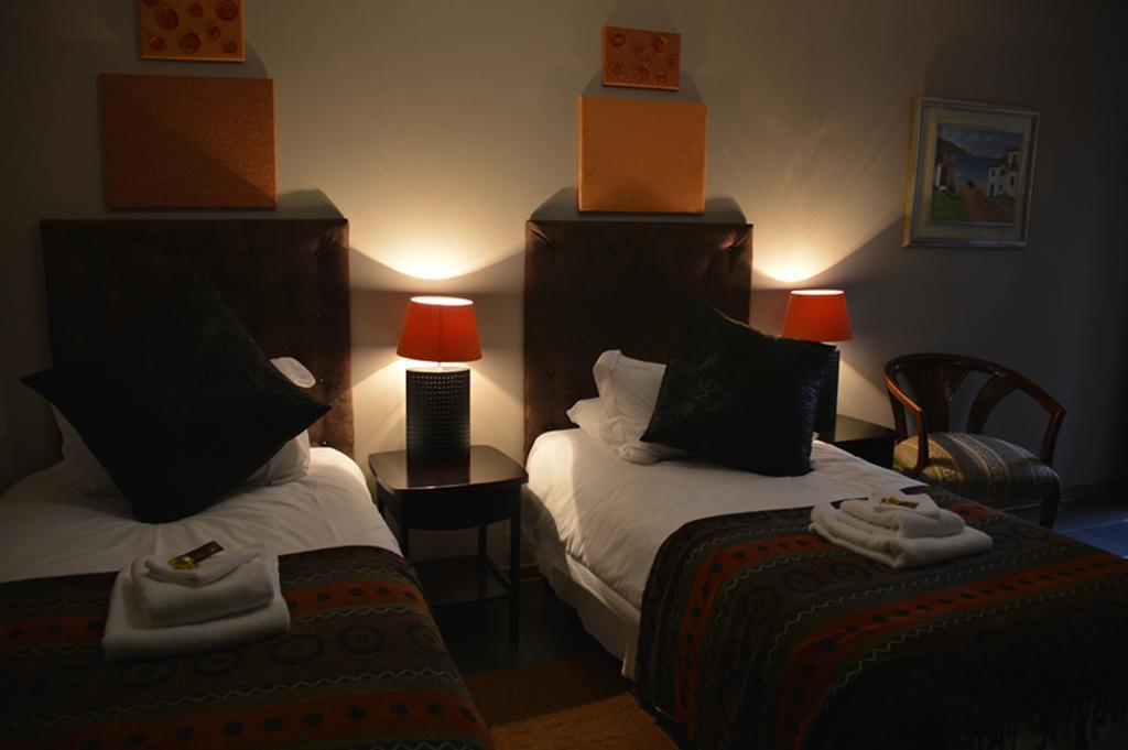 Two Bells Guest House Bloemfontein Exteriér fotografie