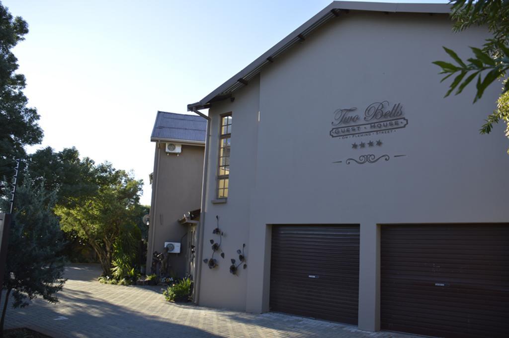 Two Bells Guest House Bloemfontein Exteriér fotografie